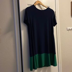 Green and navy sun dress. Good quality, very comfortable. Size XL